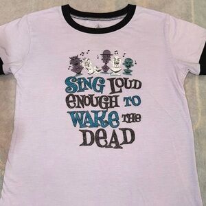 Disney’s Hauntrd Mansion T-Shirt “Sing Loud Enough to Wake the Dead” T-Shirt. LG